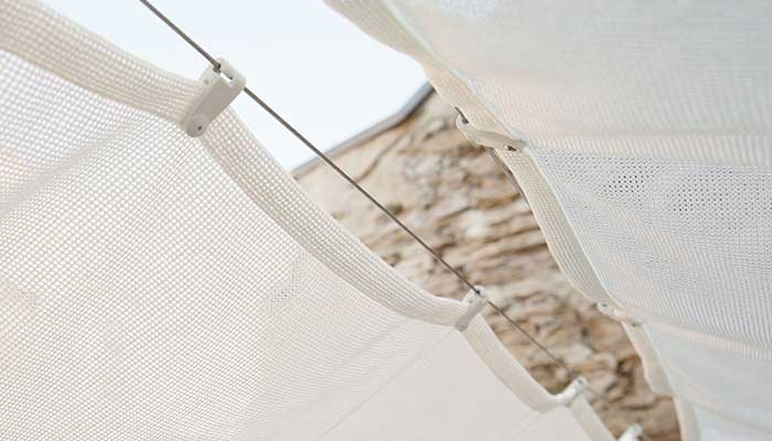 Vrvno napeto senčno jadro